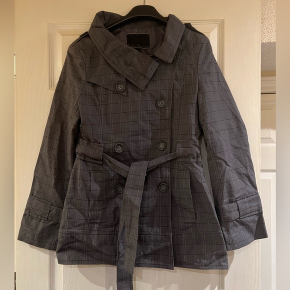 Plaid Womens Trench Coat - Picture 2 of 7